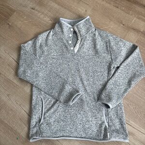 Eddie Bauer women’s  Gray Knit Sweater